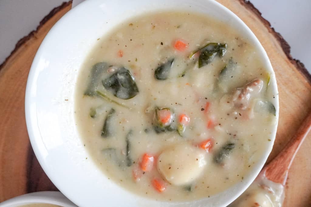 close up view of zuppa toscana