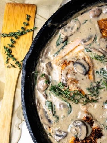 blackened salmon with mushroom cream sauce