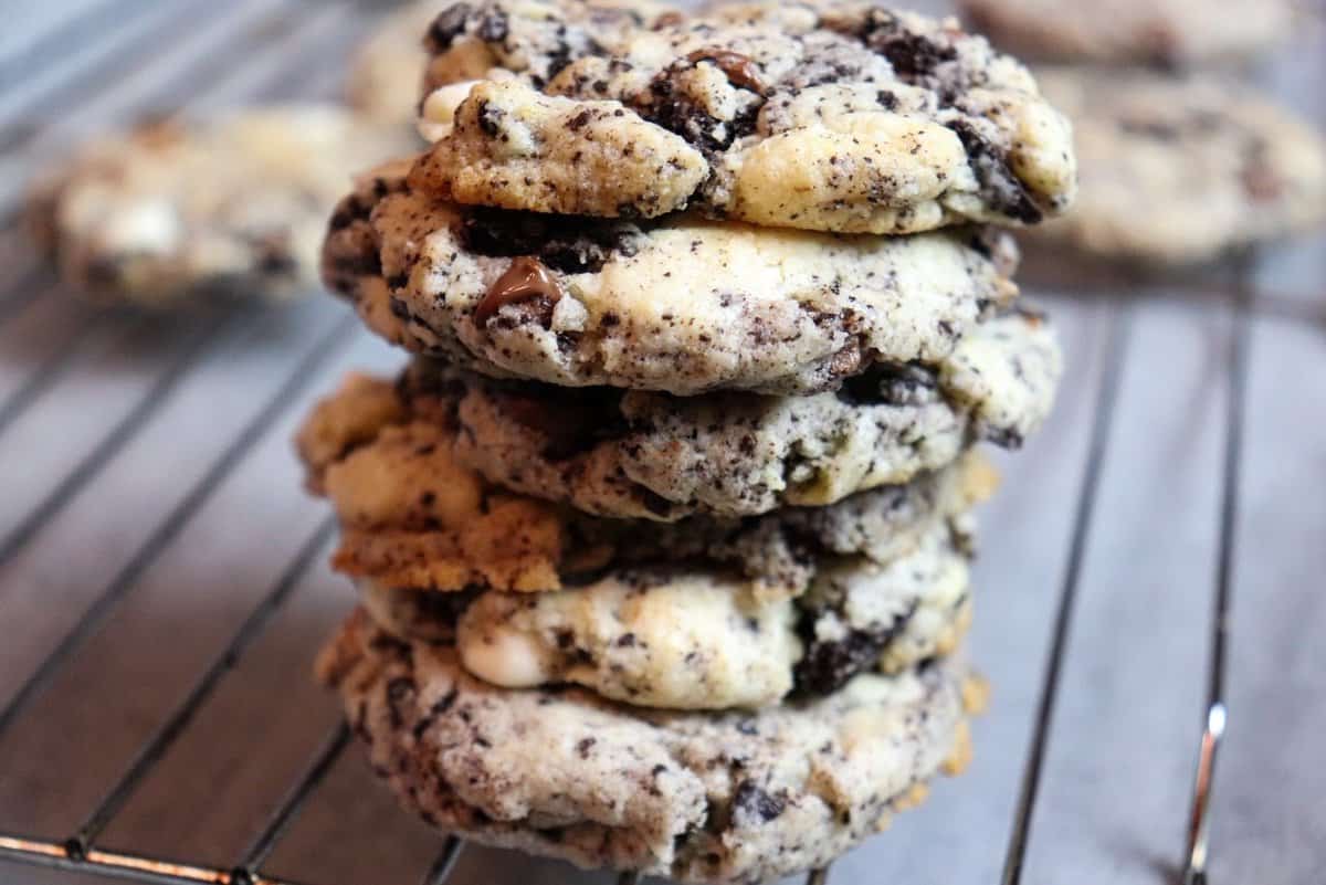 stacked cookies n' cream cookies