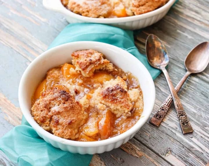 Southern Peach Cobbler Razzle Dazzle Life