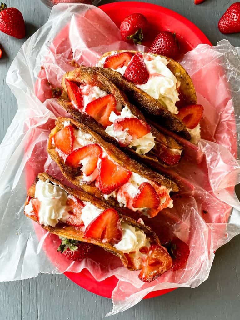 Churro dessert tacos