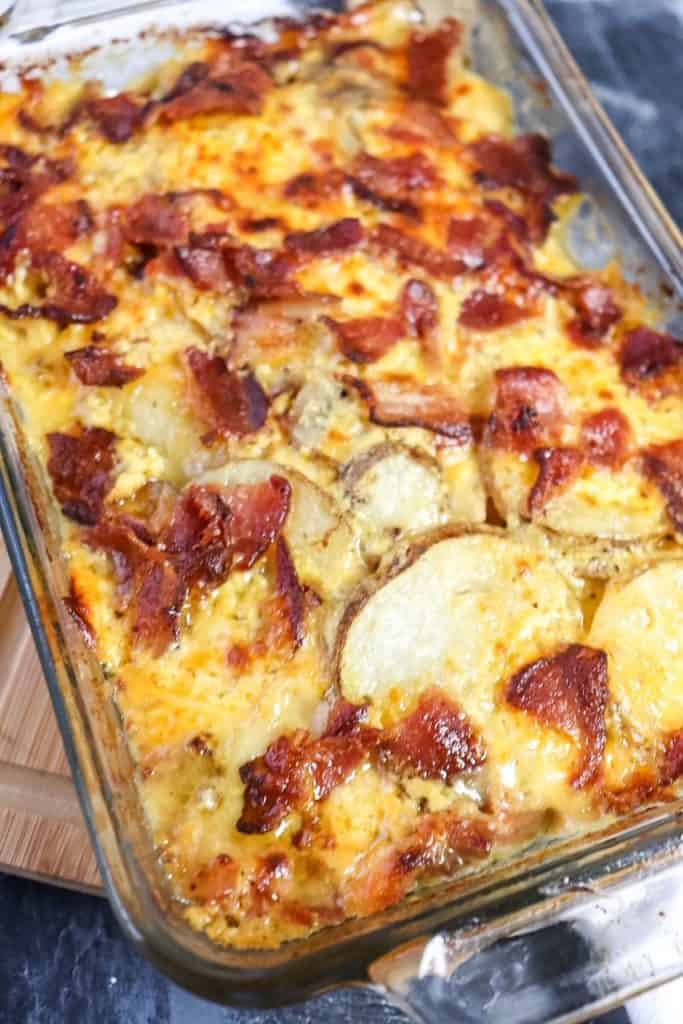 side view of scalloped potatoes