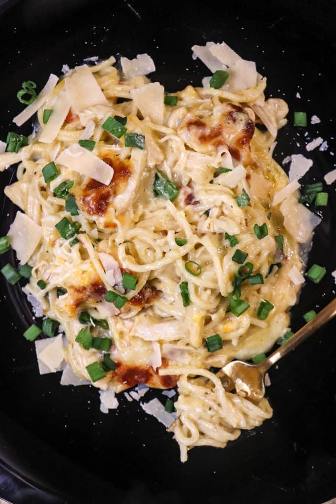 plated chicken spaghetti