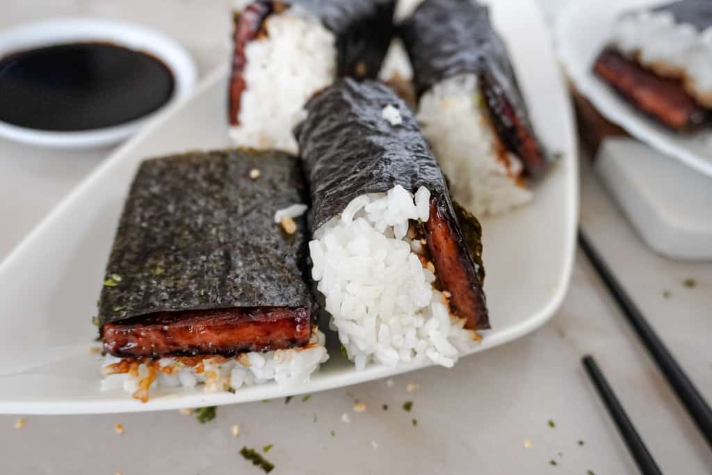 close up of plated spam musubi