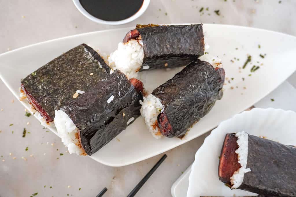 plated spam musubi