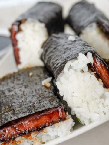 plated spam musubi