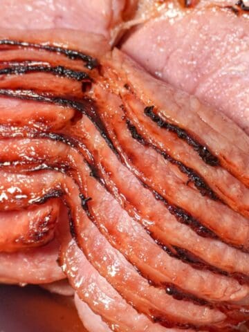 browned spiral ham with layers of slices