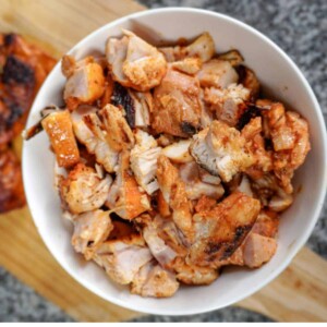 a bowl of chicken al pastor