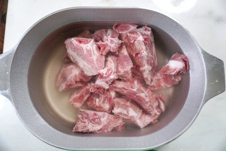 Fall off the Bone Tender Southern Neck Bones with Gravy - Razzle Dazzle ...